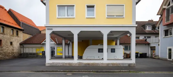 Здание с 28 комнатами в Вюрцбург, Германия № 182398 3