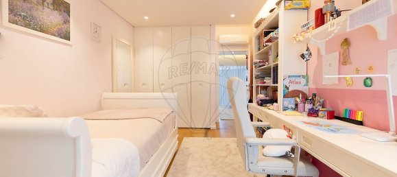 4 bedrooms House in Oeiras, Portugal No. 46523 28