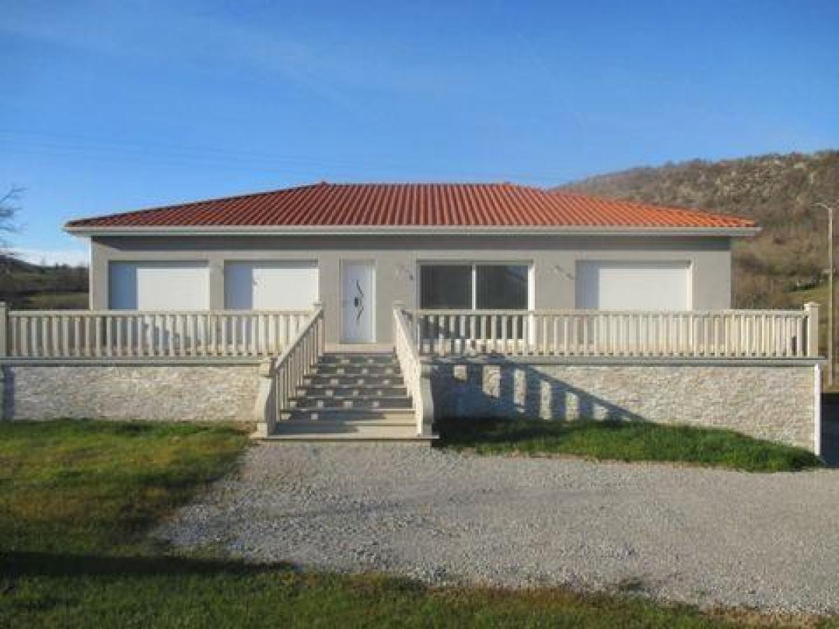 3 bedrooms House in Foix, France No. 28618