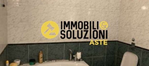 Вилла с 10 комнатами в Новильо, Италия № 3246 11