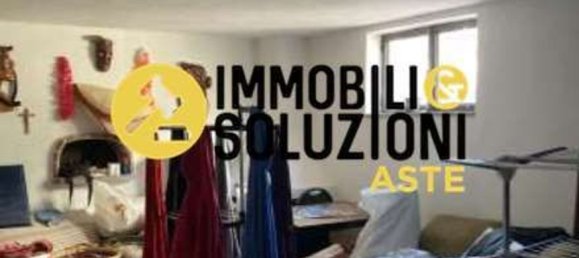 Вилла с 10 комнатами в Новильо, Италия № 3246 14