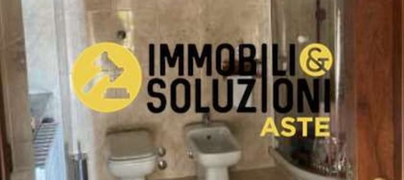 Вилла с 10 комнатами в Новильо, Италия № 3246 8