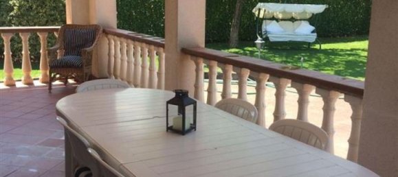 4 bedrooms Villa in Cassino, Italy No. 670 4