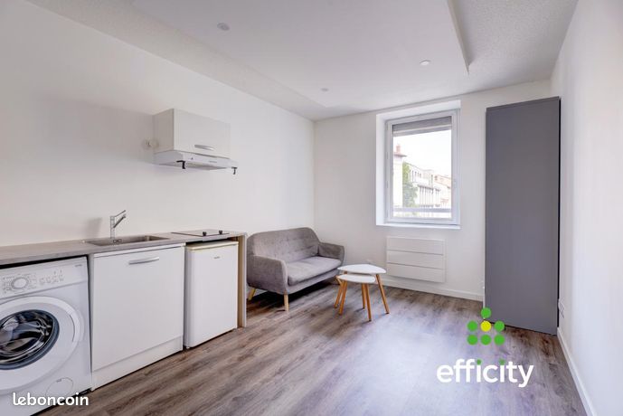 1 غرف نوم شقة في Rhone, France رقم 287710