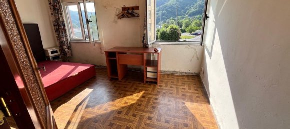 5 bedrooms Apartment in Langreo, Spain No. 162776 5