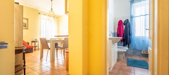 3 rooms Apartment in Ciampino, Italy No. 20021 15