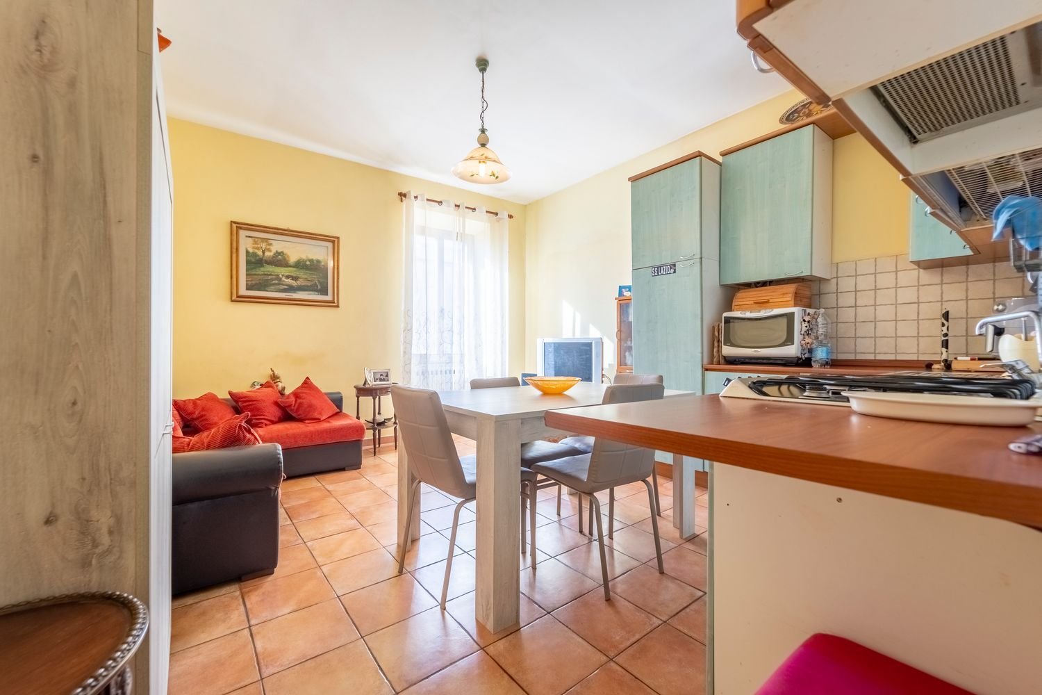 3 rooms Apartment in Ciampino, Italy No. 20021