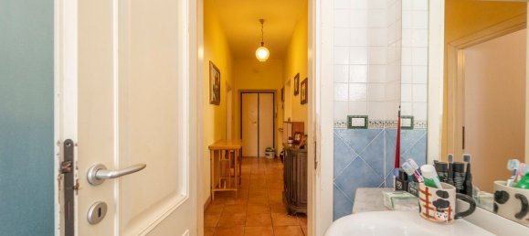 3 rooms Apartment in Ciampino, Italy No. 20021 19