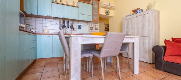 3 rooms Apartment in Ciampino, Italy No. 20021 4