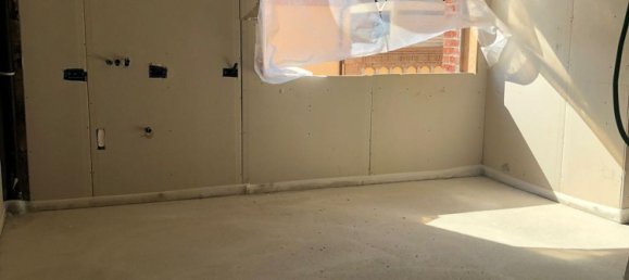 4-salle Appartement à Rosignano Marittimo, Italy No. 220157 18