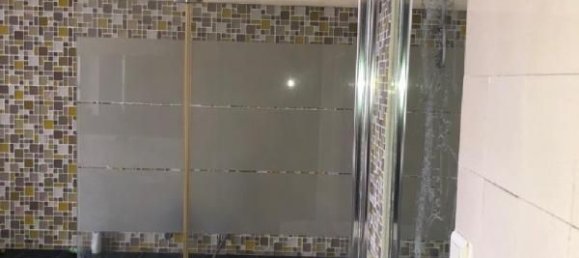 8 bedrooms House in Guyancourt, France No. 165942 6