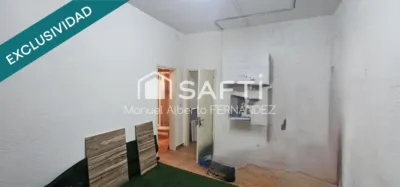 Propiedad comercial en Blanes, Spain 63 m² No. 236121