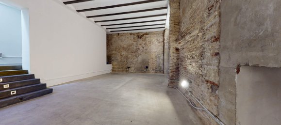 Коммерческая недвижимость 400м² в Сарагоса, Испания № 61497 3