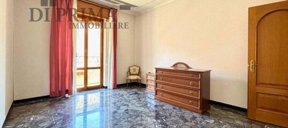 4 rooms Apartment in Genoa, Italy No. 65077 31