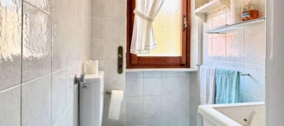 4 rooms Apartment in Genoa, Italy No. 65077 26