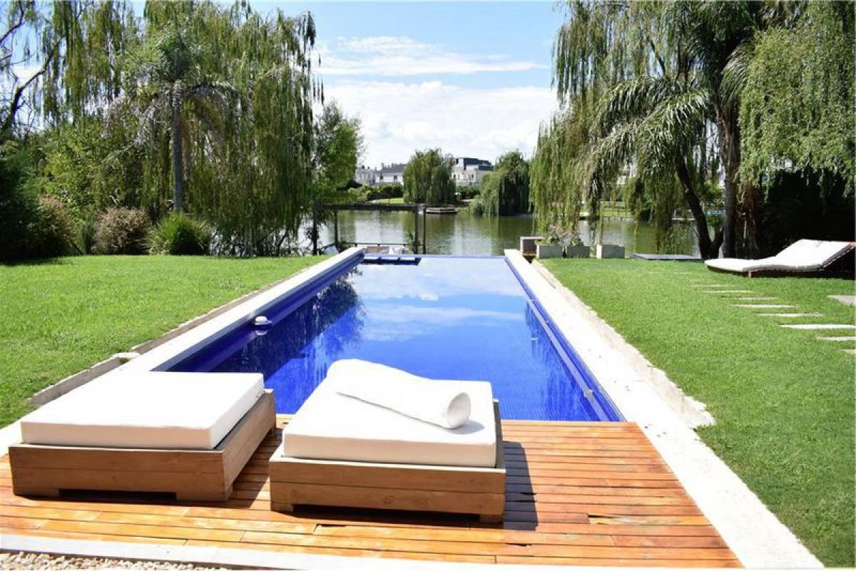 4 chambres Maison à Tigre, Argentina No. 16803