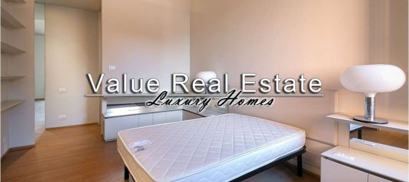 2 bedrooms Apartment in Milan, Italy No. 291806 13