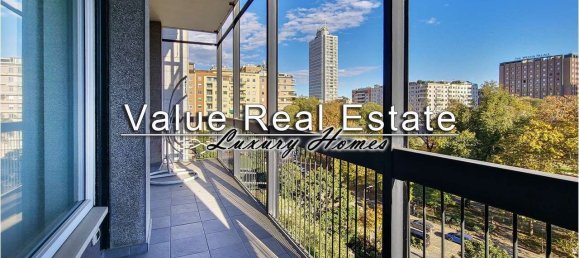 2 bedrooms Apartment in Milan, Italy No. 291806 17