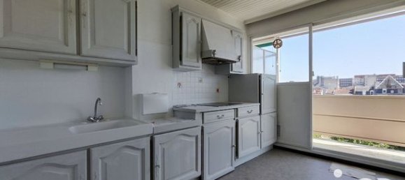 2 bedrooms Apartment in Reims, France No. 313673 4