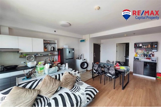 2 bedrooms Condo in Pattaya, Thailand No. 19106