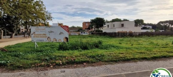1604m² Land in Garriguella, Spain No. 73534 12