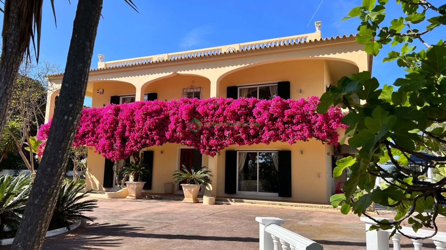 7 bedrooms Villa in Quarteira, Portugal No. 114432