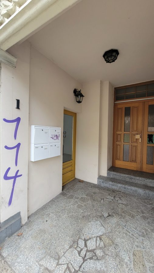  بناية في Altenburger Land, Germany 378متر مربع رقم 174479