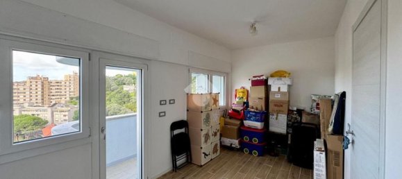 Apartamento de 4 dormitorios en Genoa, Italy No. 335542 9
