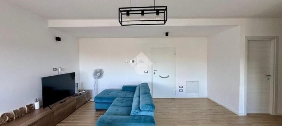 Apartamento de 4 dormitorios en Genoa, Italy No. 335542 7