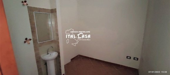 40m² Commercial property in Montecatini Terme, Italy No. 307011 4