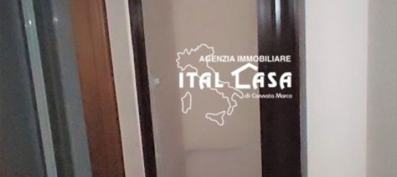 40m² Commercial property in Montecatini Terme, Italy No. 307011 10