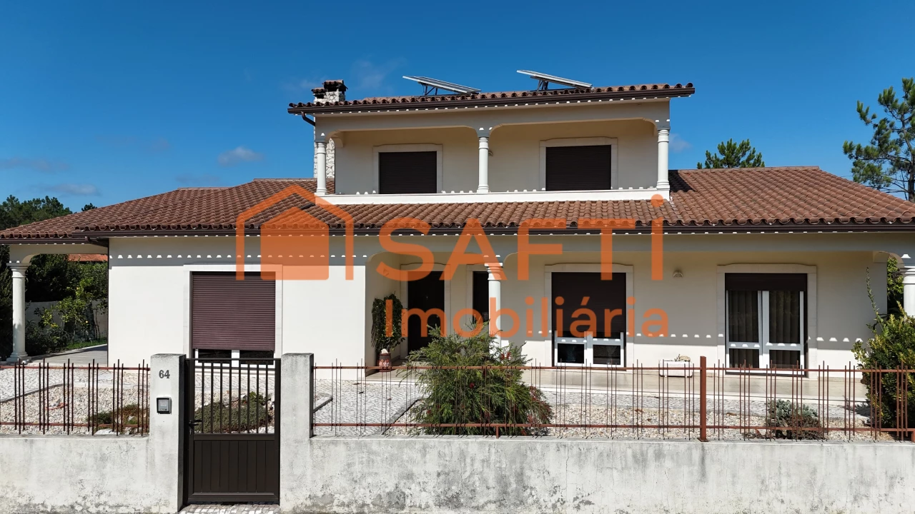 Casa de 4 dormitorios en Alcobaca, Portugal No. 308041