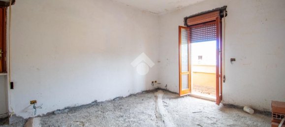 3 rooms Apartment in Cittaducale, Italy No. 286656 4
