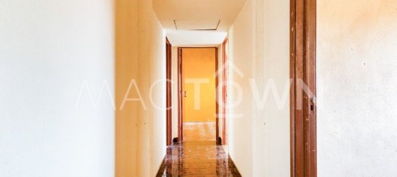 3 bedrooms Apartment in Lisbon, Portugal No. 329727 3