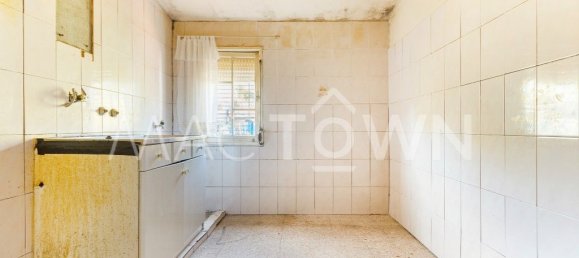 3 bedrooms Apartment in Lisbon, Portugal No. 329727 22
