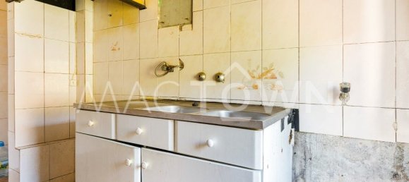 3 bedrooms Apartment in Lisbon, Portugal No. 329727 25