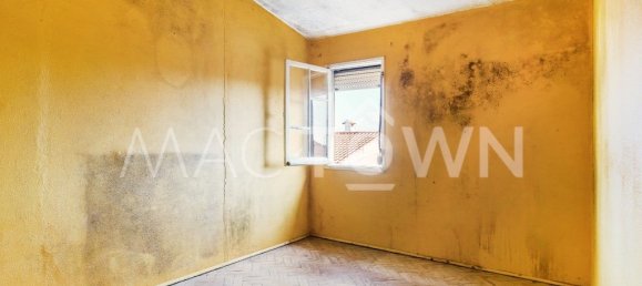 3 bedrooms Apartment in Lisbon, Portugal No. 329727 4