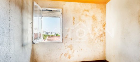 3 bedrooms Apartment in Lisbon, Portugal No. 329727 7