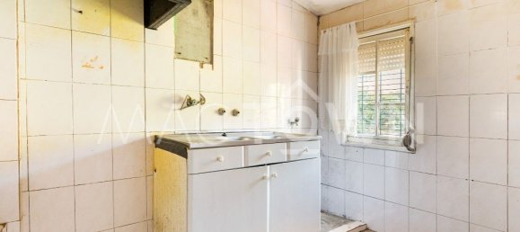 3 bedrooms Apartment in Lisbon, Portugal No. 329727 24