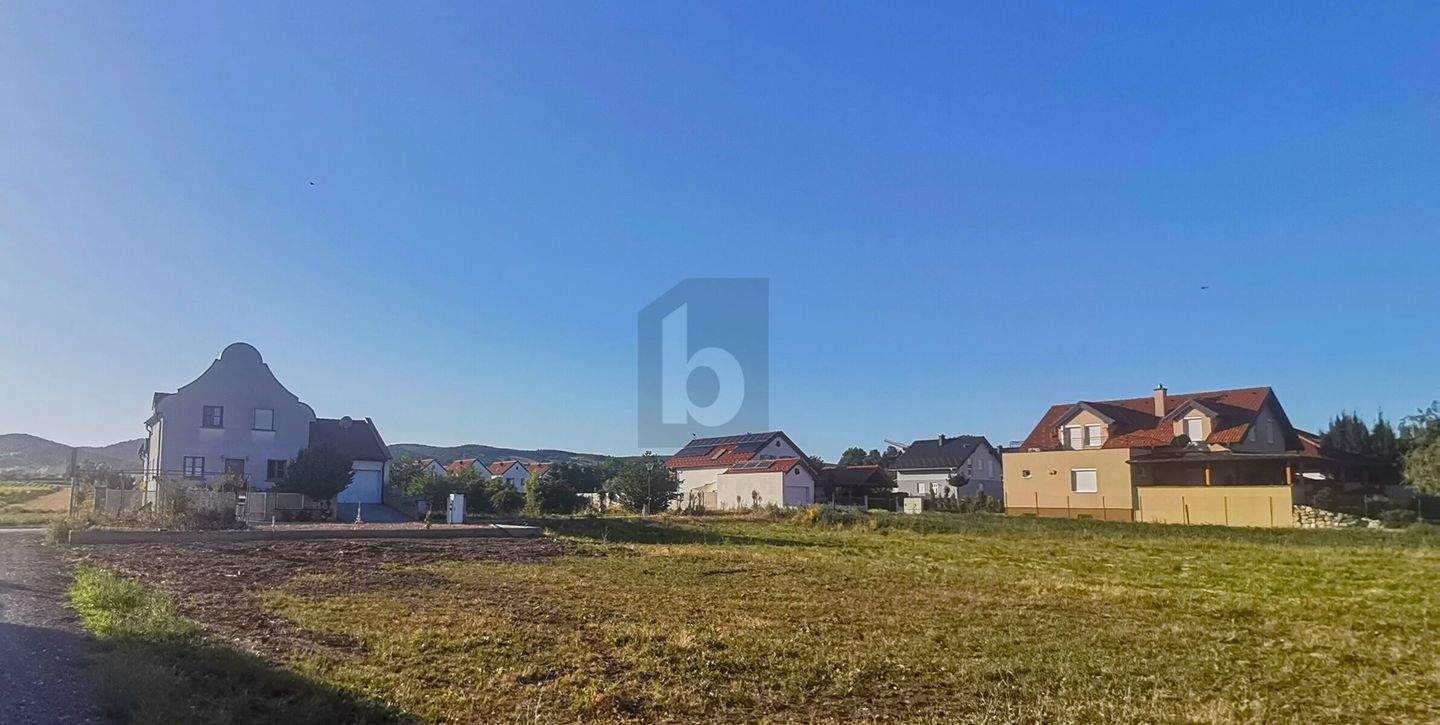  Land in Purbach am Neusiedler See, Austria No. 249128