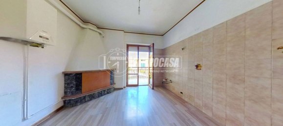 Apartamento de 2 dormitorios en Sant'Elpidio a Mare, Italy No. 300495 3