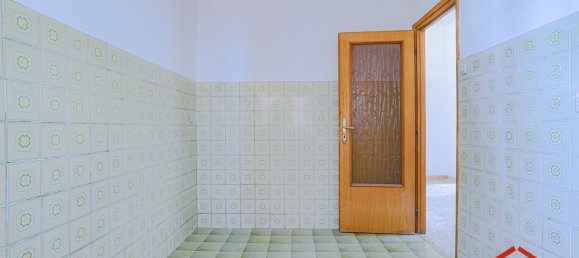 2 Schlafzimmer Wohnung in Rome, Italy, Nr. 355940 9