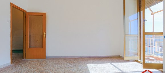 2 Schlafzimmer Wohnung in Rome, Italy, Nr. 355940 5