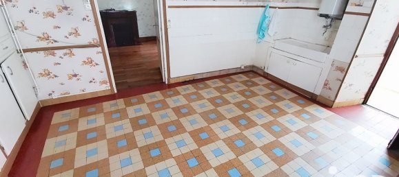 4-salle Maison à Marthon, France No. 95895 4