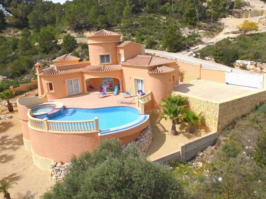 3 bedrooms Villa in Alicante, Spain No. 140904