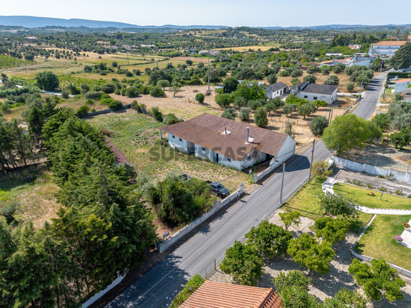 476m² Commercial property in Torres Novas, Portugal No. 353378