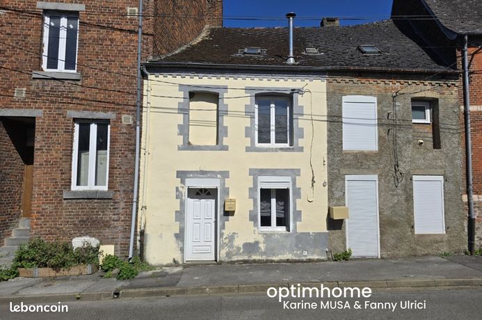 2 bedrooms House in Hirson, France No. 307654