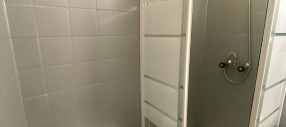 Studio à Le Bourget, France No. 291211 5