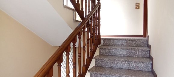 7-Zimmer Haus in Oleggio, Italy, Nr. 115578 11