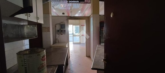 42m² Commercial property in Rome, Italy No. 172507 13